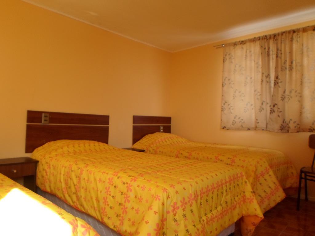 Hostal Playa Brava Caldera Room photo
